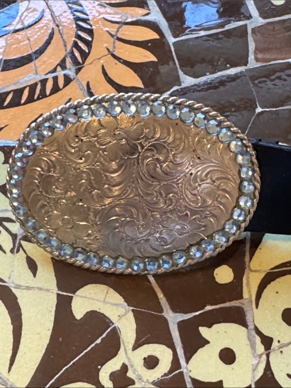 Black Leather Belt with Decorative Silver-Tone Oval Buckle & Rhinestones Sz: S